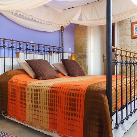 Zoes Traditional Apartments, Bed & Breakfast Ларнака Экстерьер фото